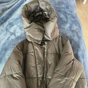 Moving-out sale! Zara warm black hooded puffer